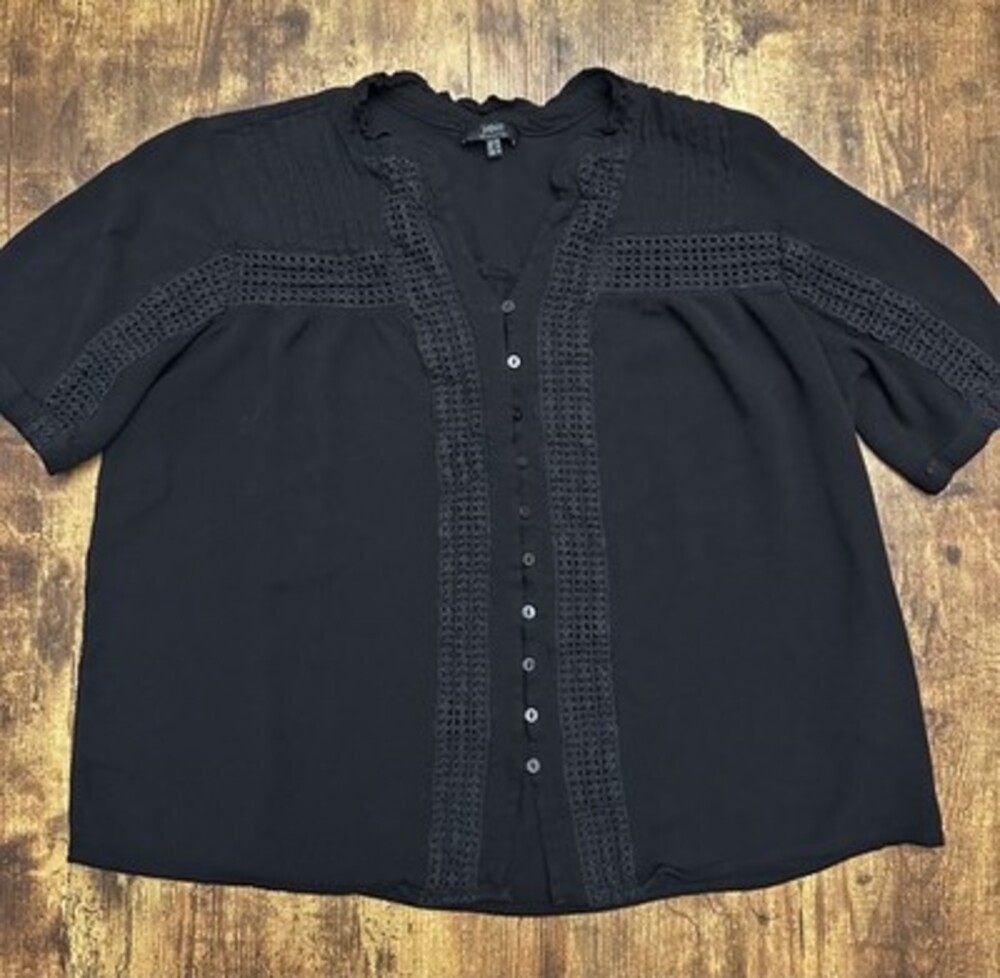 Yest Netherlands Black Crochet Lace Button-Down Blouse